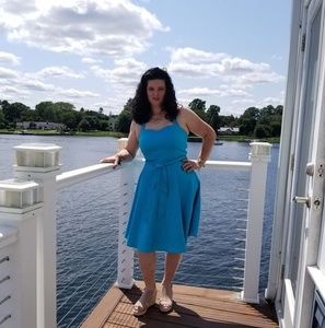 Meet your Posher, Adelia